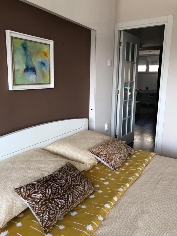 Arena Lux Apartment *