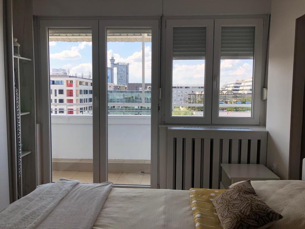 Arena Lux Apartment *